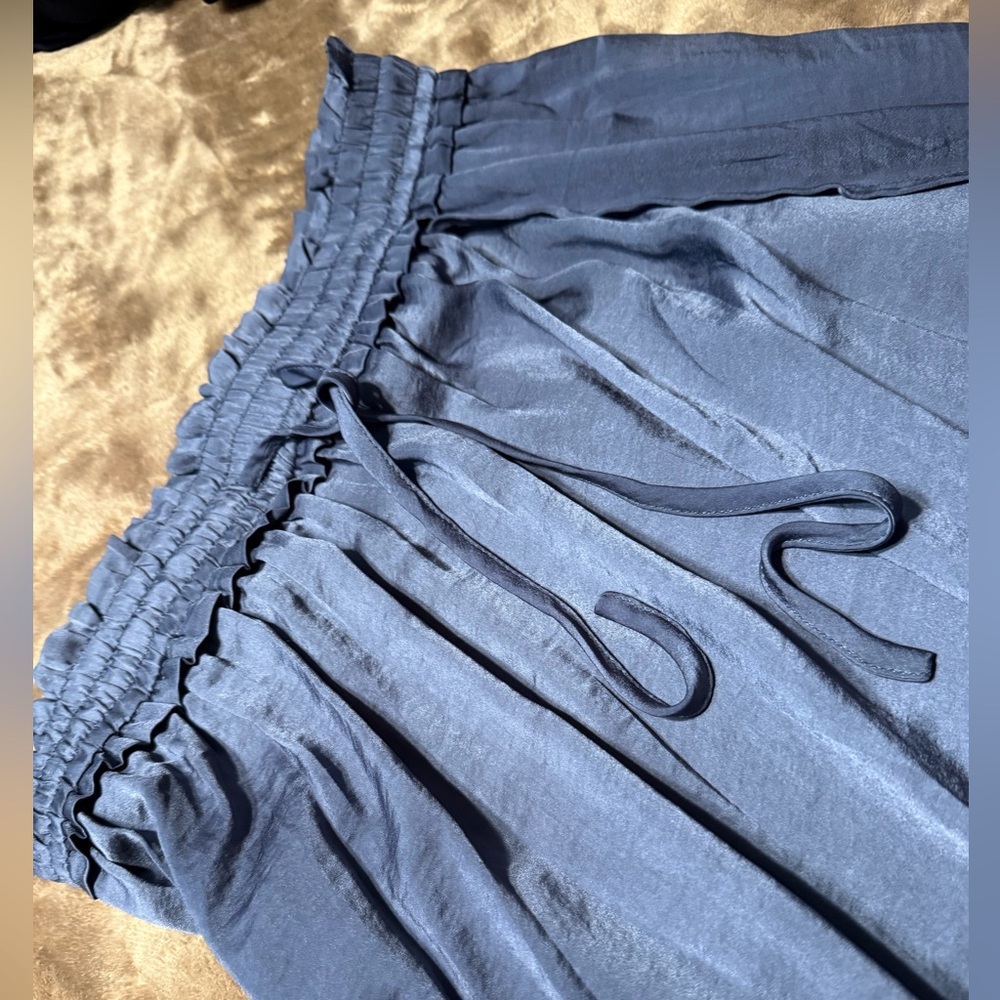 ✨🩶Gorgeous Dusty 
Blue Long Silky Slit Skirt 🩶✨